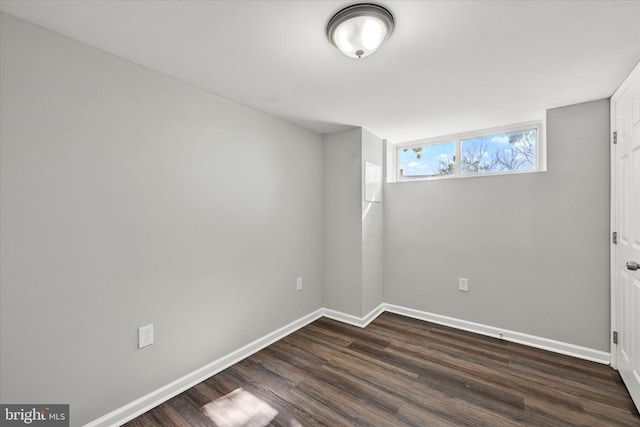 1076 Tunbridge Rd, Baltimore, MD 21212 - spare room featuring dark wood finished floors and baseboards