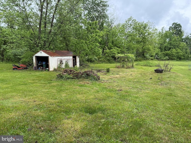 106 Maron Rd, Hatfield, PA 19440 - view of grassy yard