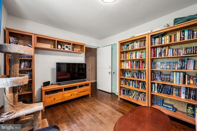 213 Rices Mill Rd, Wyncote, PA 19095 - living area featuring wood finished floors