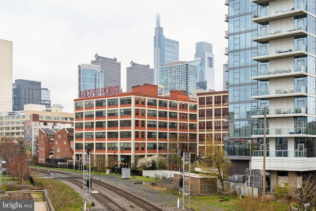 2429 Locust St Unit 504, Philadelphia, PA 19103 - view of city