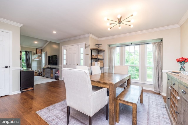 534 Country Club Dr, Lansdale, PA 19446 - dining room featuring plenty of natural light, wood finished floors, crown molding, a chandelier, and lofted ceiling