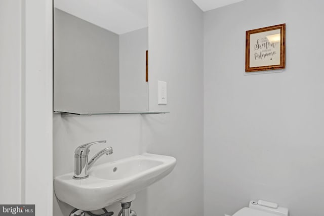 11214 Midvale Rd, Kensington, MD 20895 - bathroom with a sink and toilet