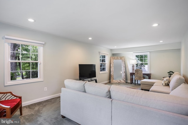 13704 Beret Pl, Silver Spring, MD 20906 - carpeted living room with baseboards and recessed lighting