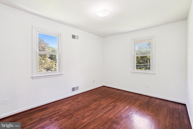 2445 Parallel Ln, Silver Spring, MD 20904 - unfurnished room with dark wood-style floors and baseboards