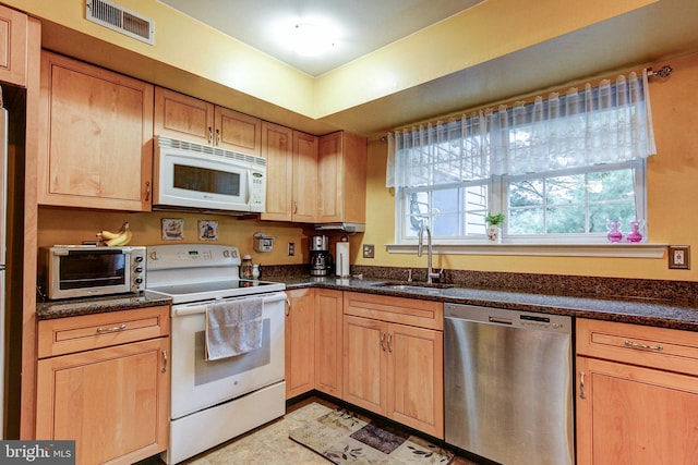 56 Zachary Dr, Chalfont, PA 18914 - kitchen featuring white appliances, a sink, and light brown cabinets