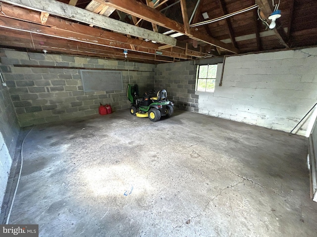 4599 Carlisle Rd, Gardners, PA 17324 - garage with concrete block wall