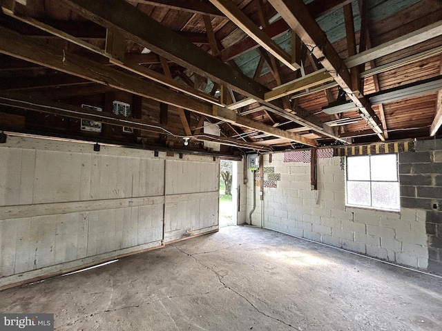 4599 Carlisle Rd, Gardners, PA 17324 - garage with concrete block wall