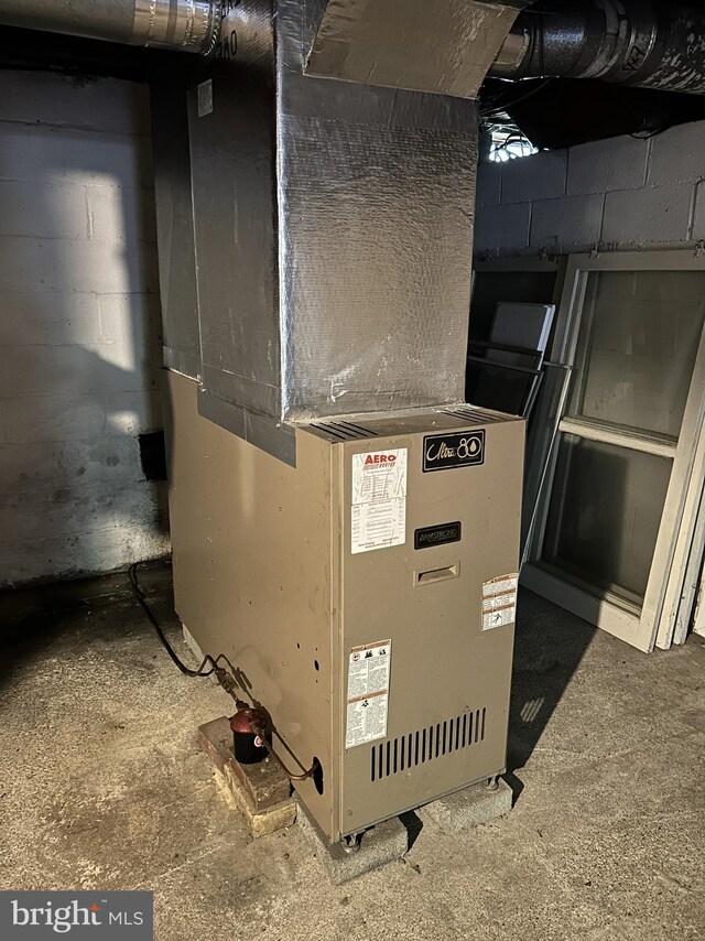 4599 Carlisle Rd, Gardners, PA 17324 - utilities with heating unit