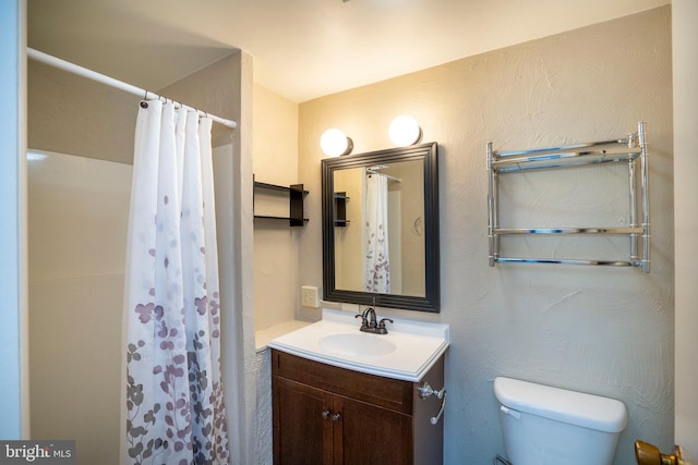 1272 Penfield Rd, State College, PA 16801 - bathroom with toilet, vanity, and a shower with curtain