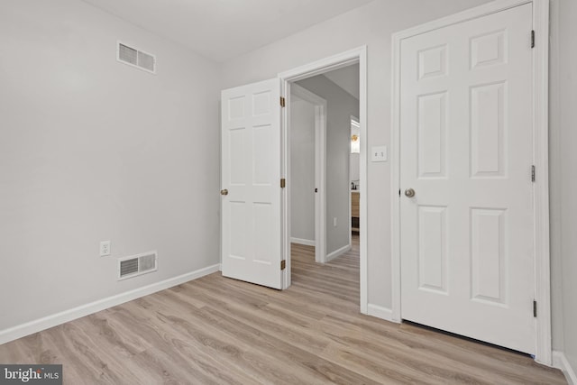 6127 Haymarket Way, Mechanicsburg, PA 17050 - unfurnished bedroom with light wood finished floors and baseboards
