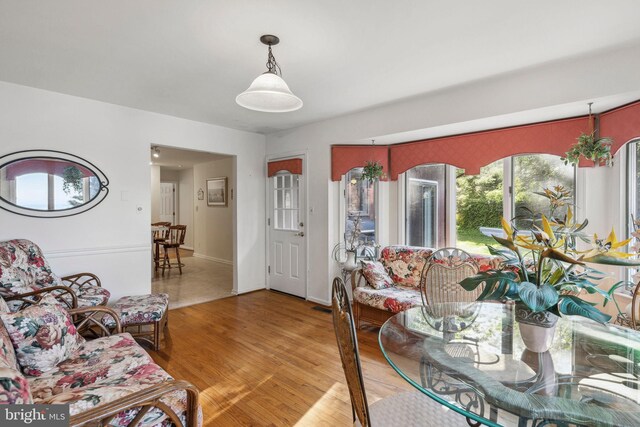 1316 Carpenters Point Rd, Perryville, MD 21903 - living area featuring light wood-style flooring