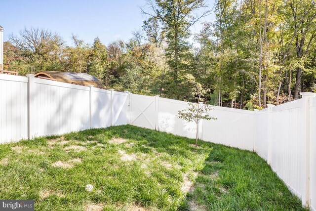 3402 Gentle Breeze Dr, Upper Marlboro, MD 20772 - view of yard