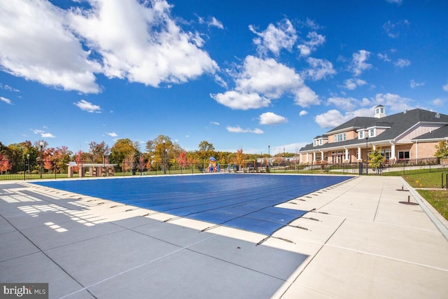 3402 Gentle Breeze Dr, Upper Marlboro, MD 20772 - view of community pool