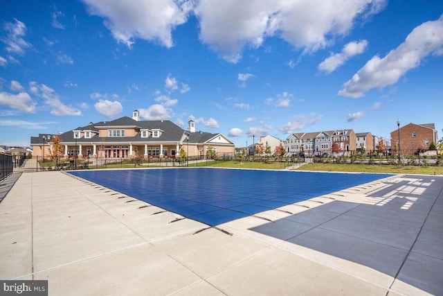3402 Gentle Breeze Dr, Upper Marlboro, MD 20772 - view of swimming pool with a residential view