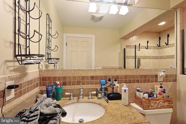 25 Mariner Ct, Ridgeley, WV 26753 - full bath featuring decorative backsplash, a tile shower, and vanity