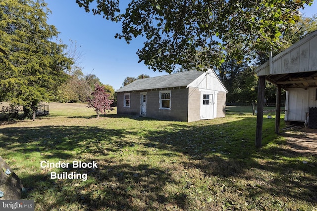 3 Howell Point Rd, Betterton, MD 21610 - view of green lawn featuring an outbuilding