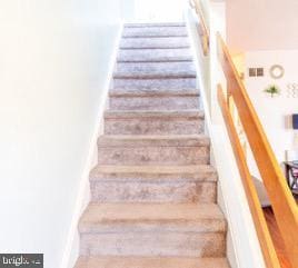 22 Erbitea Ln, New Castle, DE 19720 - view of stairway