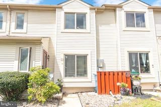 22 Erbitea Ln, New Castle, DE 19720 - view of back of property