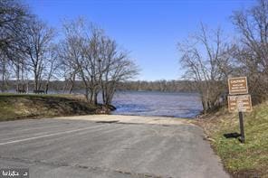 45394 Daveno Sq, Sterling, VA 20164 - view of road with a water view