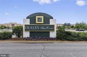 45394 Daveno Sq, Sterling, VA 20164 - view of community sign