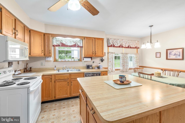113 Kendallwood Dr, Fredericksburg, VA 22405 - kitchen featuring white appliances, a sink, plenty of natural light, and a ceiling fan