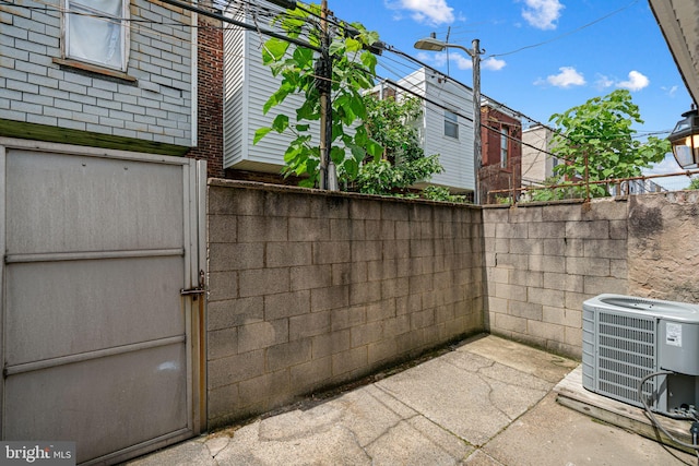 2032 S 21st St, Philadelphia, PA 19145 - view of patio featuring central AC unit