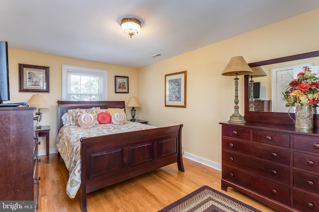 336 Miller St, Winchester, VA 22601 - bedroom with light wood finished floors and baseboards