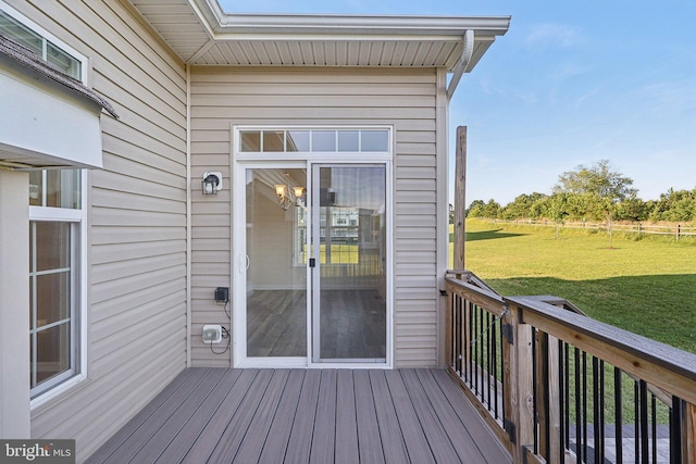 11202 King Gallahan Ct, Clinton, MD 20735 - deck with a lawn