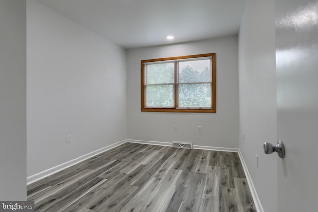 69 Drexel Pl, New Cumberland, PA 17070 - unfurnished room featuring wood finished floors, baseboards, and recessed lighting