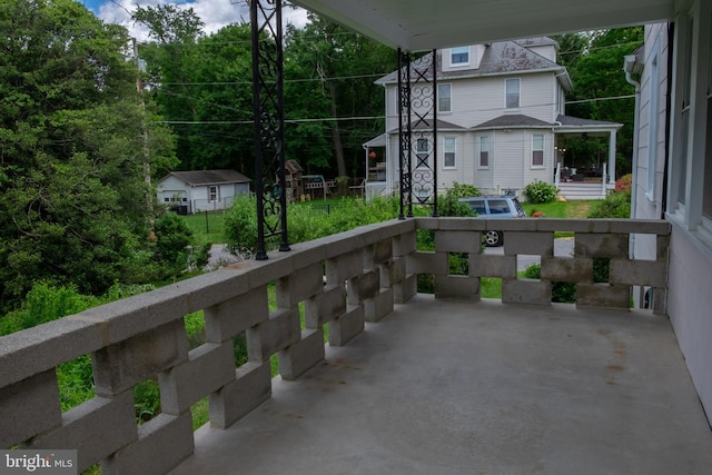 107 Bishops Ln, Baltimore, MD 21228 - view of patio / terrace