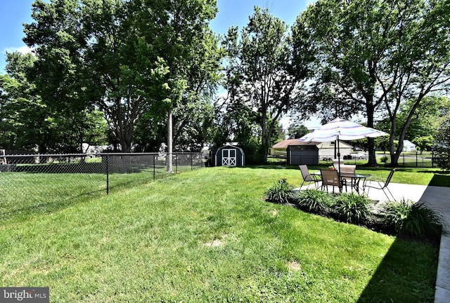 985 Jeffrey Dr, Southampton, PA 18966 - view of yard with a patio area