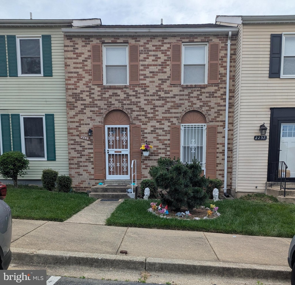 2259 Anvil Ln, Temple Hills, MD 20748 - townhome / multi-family property featuring brick siding