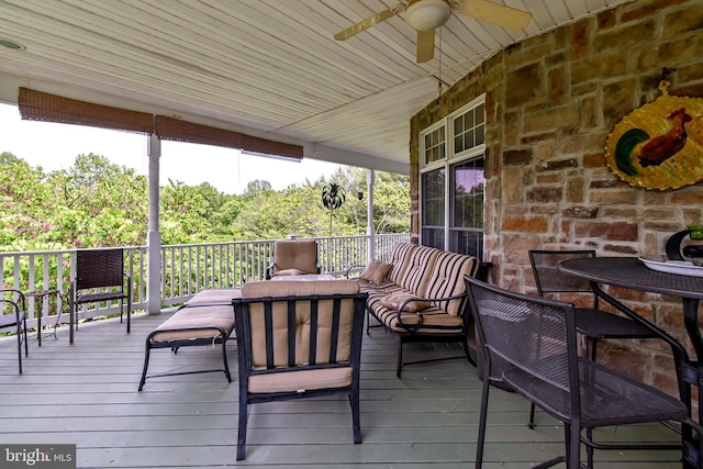 170 Vaughndom Way, Martinsburg, WV 25404 - wooden deck featuring a ceiling fan