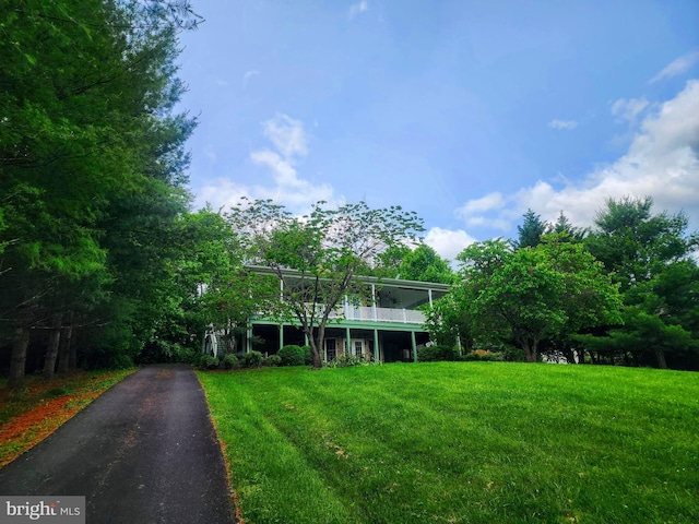 170 Vaughndom Way, Martinsburg, WV 25404 - view of front of house with a front lawn and driveway