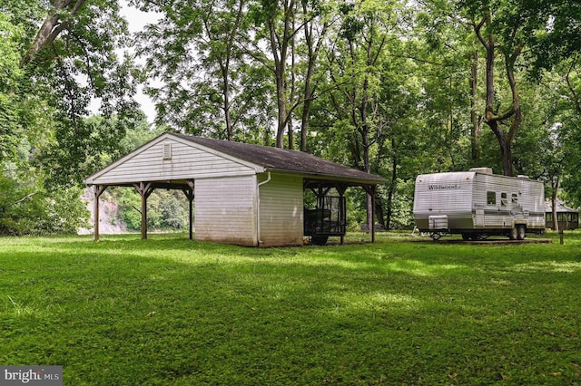 170 Vaughndom Way, Martinsburg, WV 25404 - view of grassy yard featuring an outbuilding
