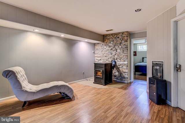 3217 Beech Ridge Dr, Pocono Summit, PA 18346 - sitting room featuring light wood-style floors and baseboards