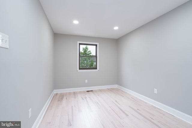 1420 Alexander Way, Bensalem, PA 19020 - empty room featuring light wood-style flooring, baseboards, and recessed lighting