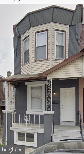 2208 W Oakdale St, Philadelphia, PA 19132 - view of townhome / multi-family property