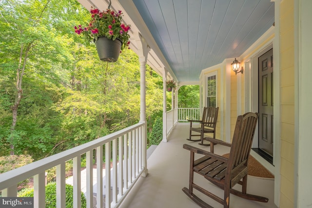 9020 Old Dominion Dr, Mclean, VA 22102 - view of balcony
