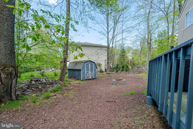 7572 Eagle Rock Dr, Tobyhanna, PA 18466 - view of yard featuring a fire pit