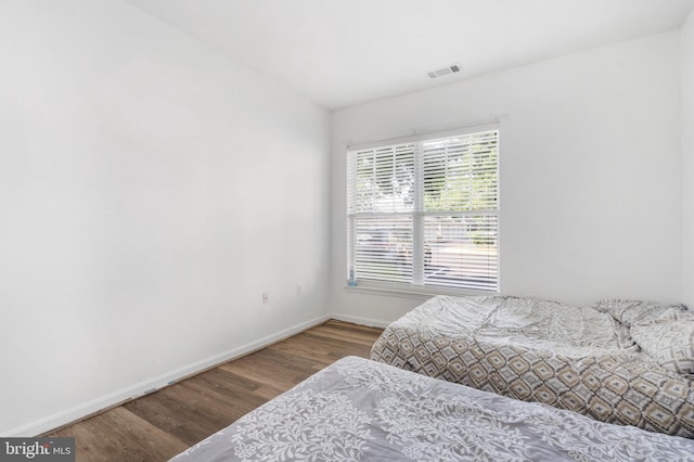 5170 William Colin Ct, Centreville, VA 20120 - bedroom featuring wood finished floors and baseboards