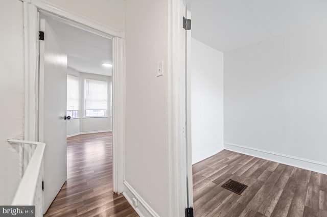 2204 Yelland St, Philadelphia, PA 19140 - hallway featuring wood finished floors and baseboards