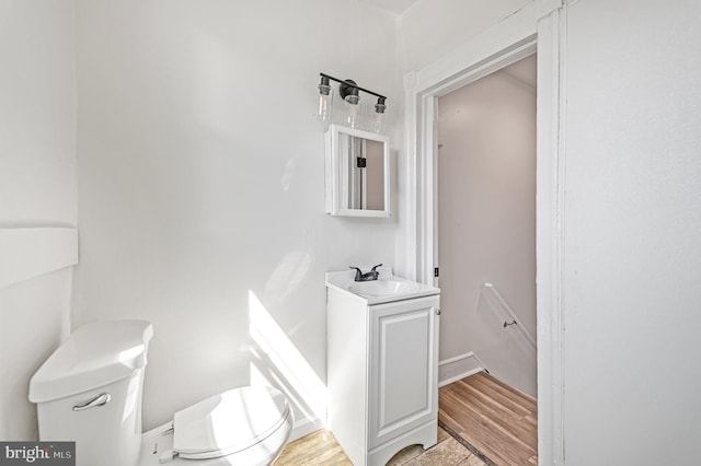 2204 Yelland St, Philadelphia, PA 19140 - bathroom with toilet, vanity, and baseboards