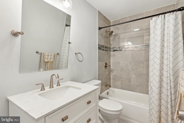 202 E Lafayette Ave, Baltimore, MD 21202 - bathroom featuring shower / bath combination with curtain, toilet, and vanity
