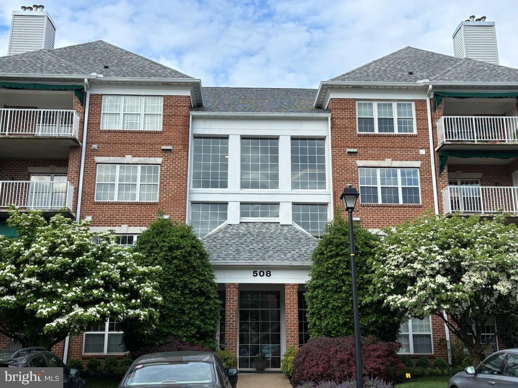 508 Limerick Cir Unit 402, Lutherville Timonium, MD 21093 - view of building exterior