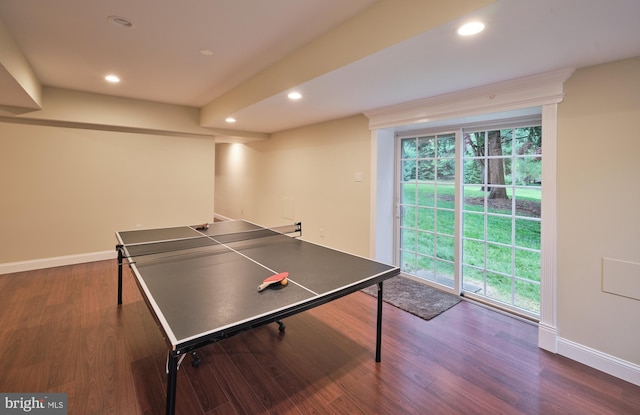 529 Sugartown Rd, Berwyn, PA 19312 - game room featuring wood finished floors, recessed lighting, and baseboards