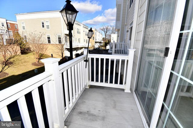 11665 Leesborough Cir, Silver Spring, MD 20902 - balcony with a residential view