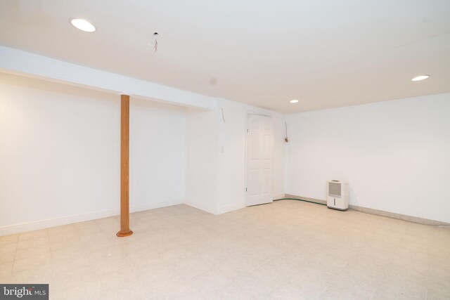 2331 Cambridge Cir, Hatfield, PA 19440 - finished basement featuring recessed lighting and baseboards