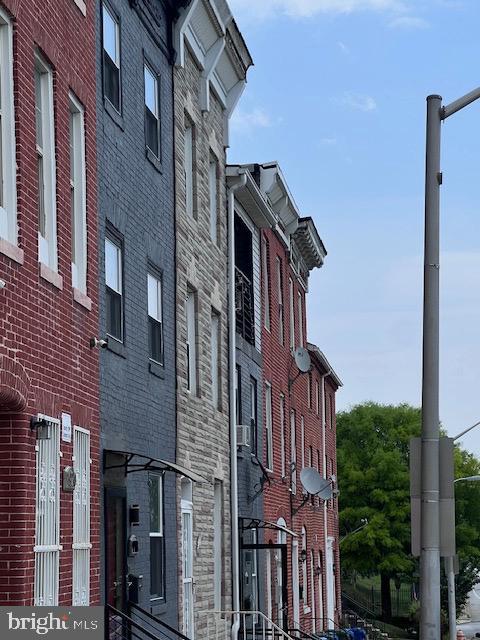 922 W Franklin St, Baltimore, MD 21223