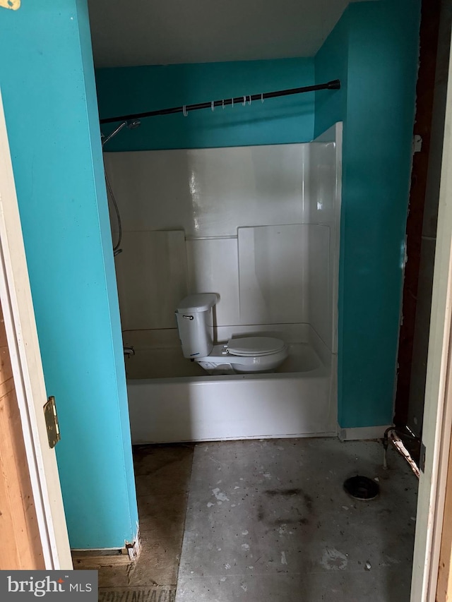 4293 Willow Grove Rd, Camden Wyoming, DE 19934 - bathroom featuring toilet, unfinished concrete flooring, and shower / washtub combination